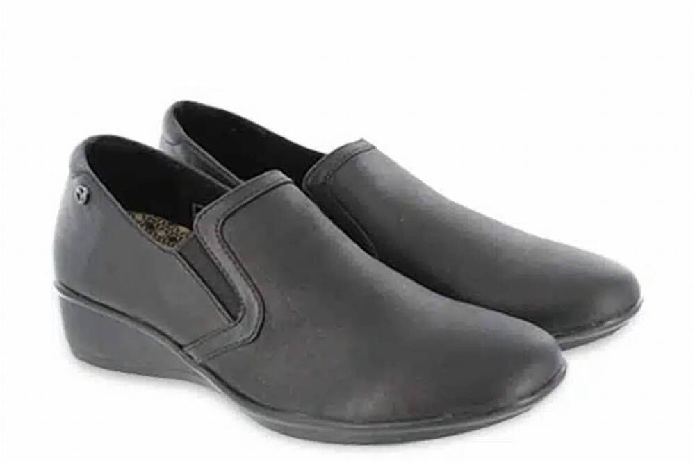 NEW REVERE women's jordan shoes - wide in onyx